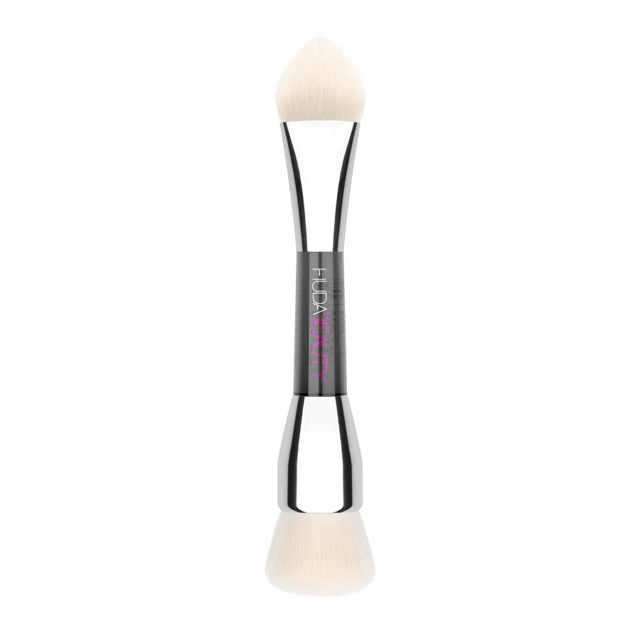 Huda Beauty Build And Buff Foundation Brush