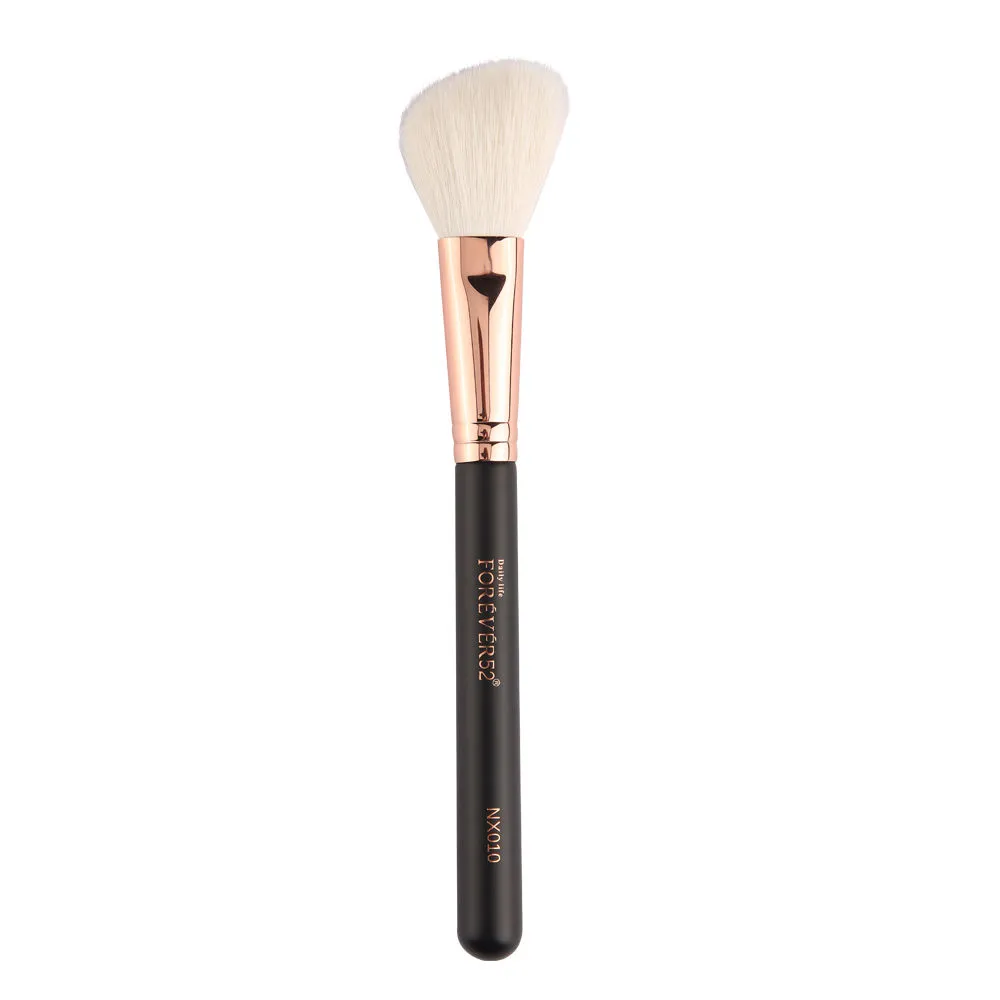 Daily Life Forever52 Angled Contour Brush