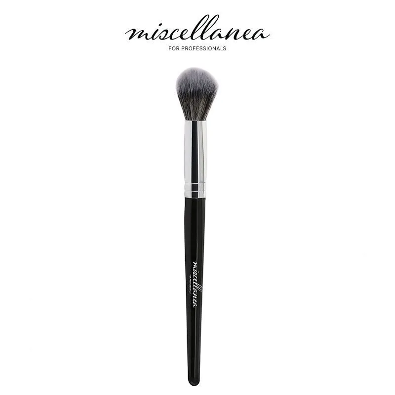 Miscellanea Highlighter Brush - 18