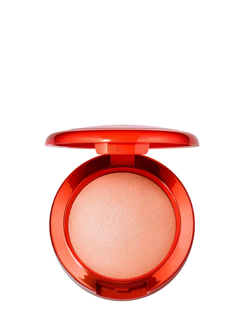 M.A.C Glow Play Blush-Lunar Collection