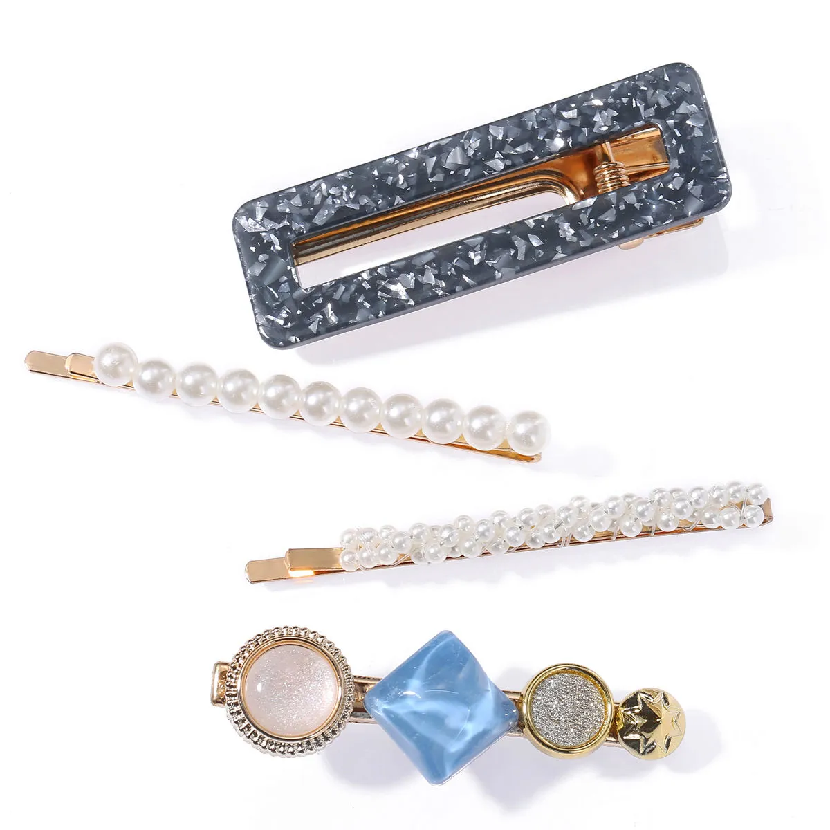 Jewels Galaxy Mesmerizing Pearl Gold Plated Hairclips