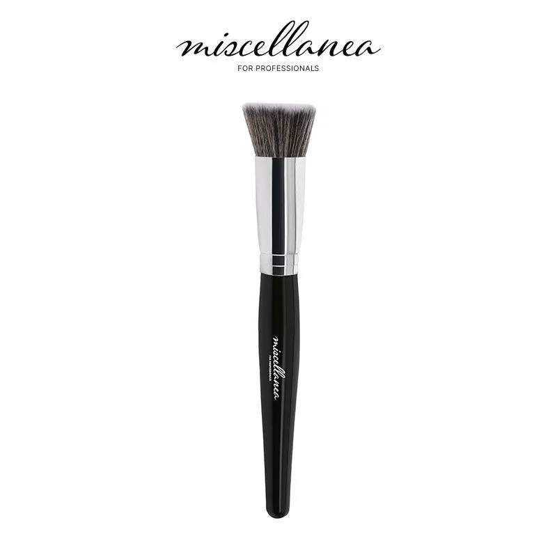 Miscellanea Foundation Blending Brush - 22