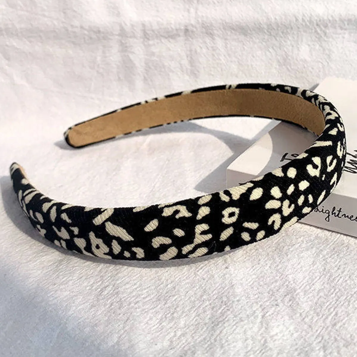 Toniq Black & White Animal Printed Hair band For Women(OSXXIH122)